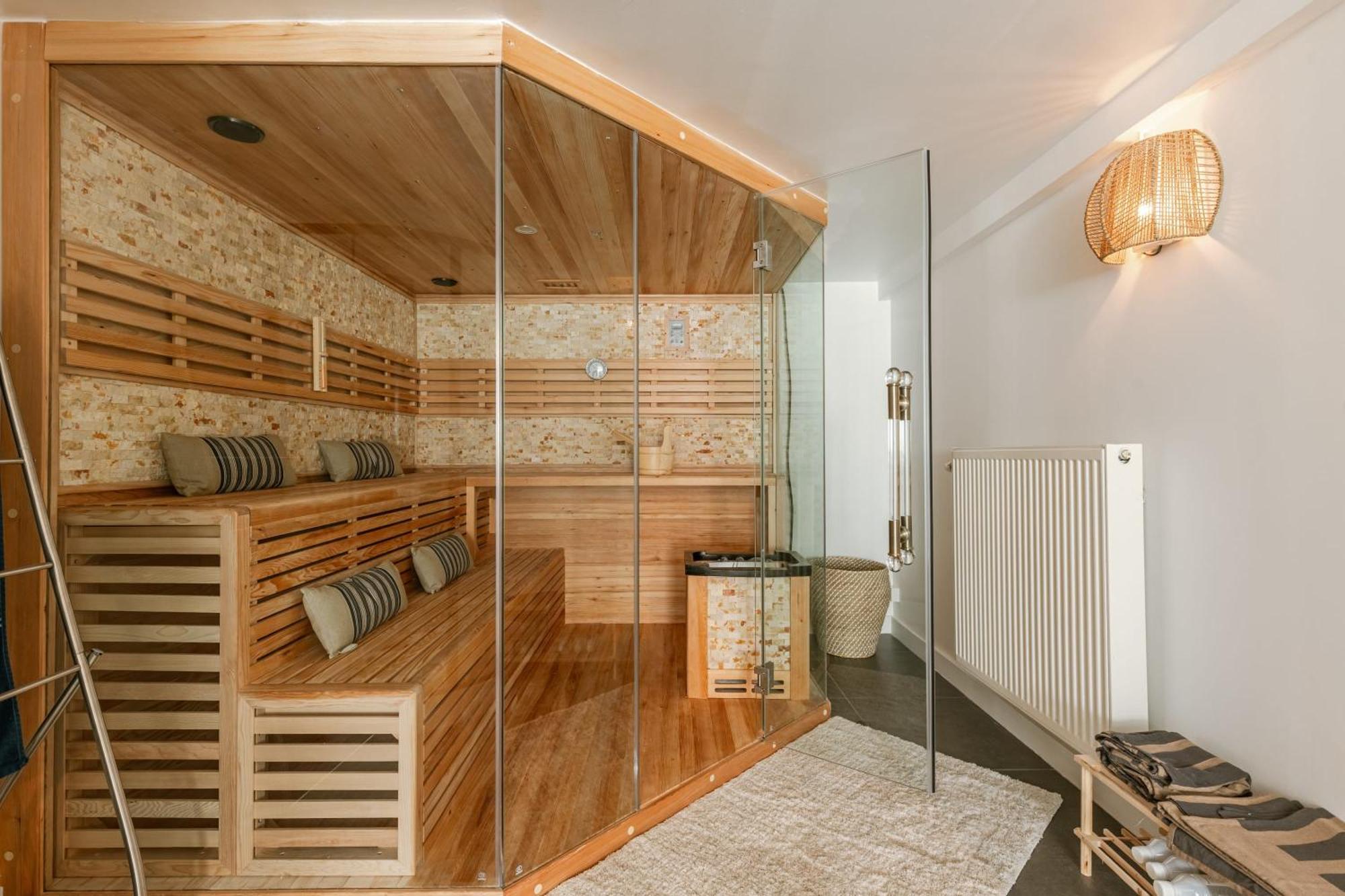 Huswell - Relaxing With Private Sauna * Ostende